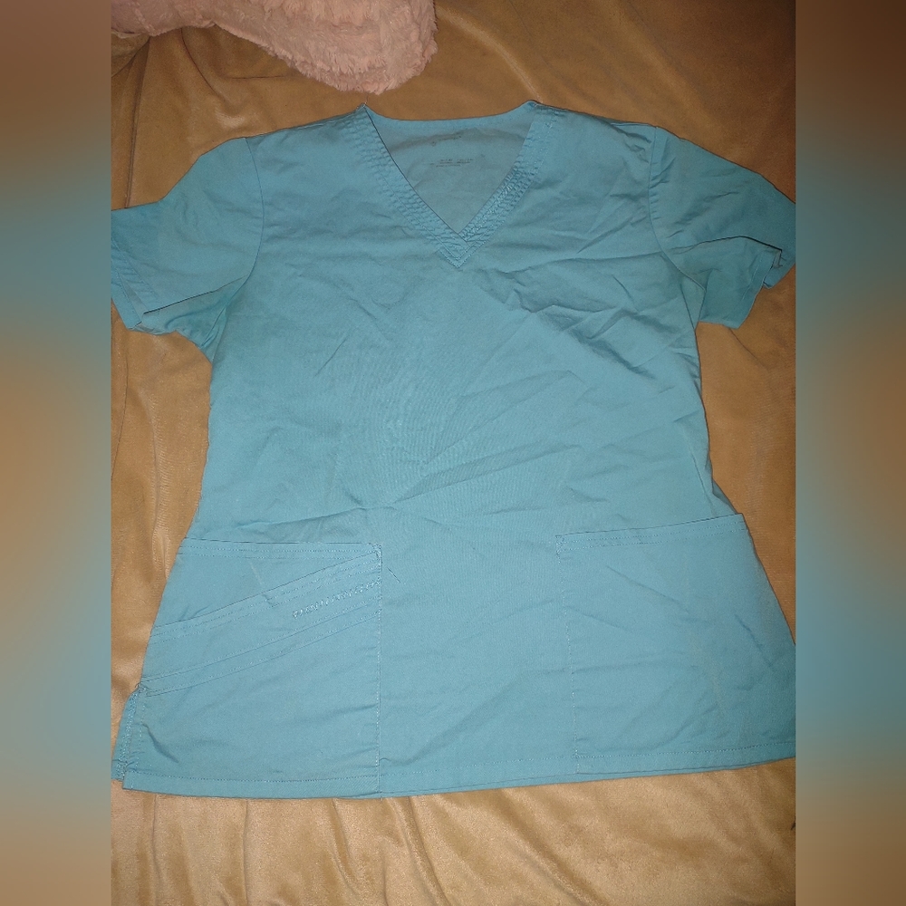 Scrubs set